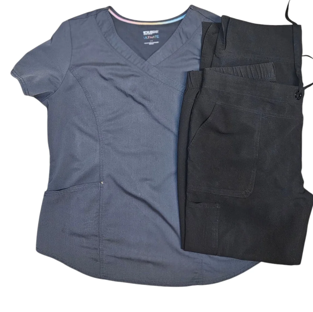 Scrub Set - Picture 1 of 2